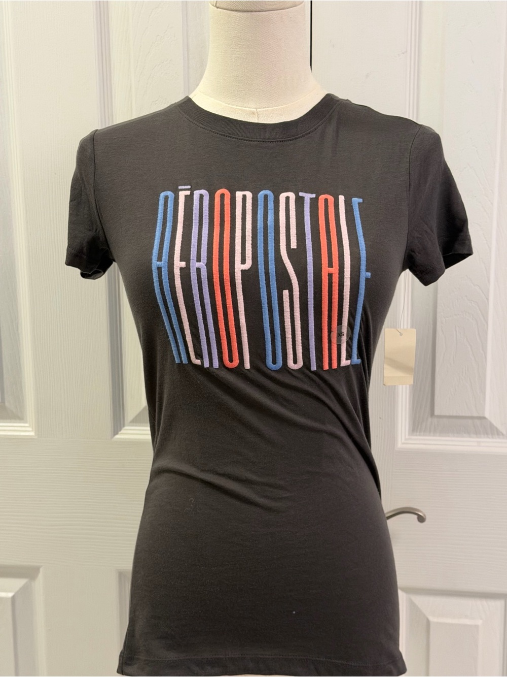 Aeropostale Classic Crew Graphic T-Shirt Black Size XS NWT
